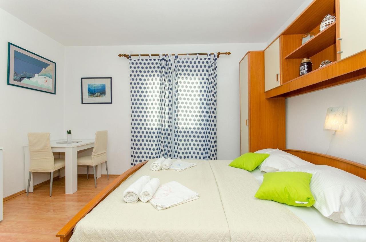 Apartments Katica Makarska Exterior photo